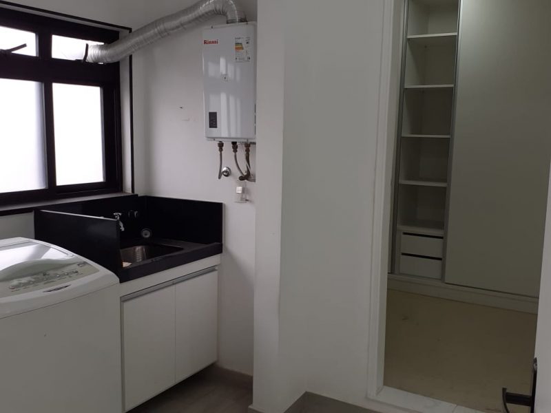Apartamento, Centro, São Vicente-SP.