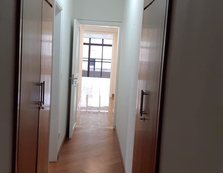 Apartamento, Centro, São Vicente-SP.