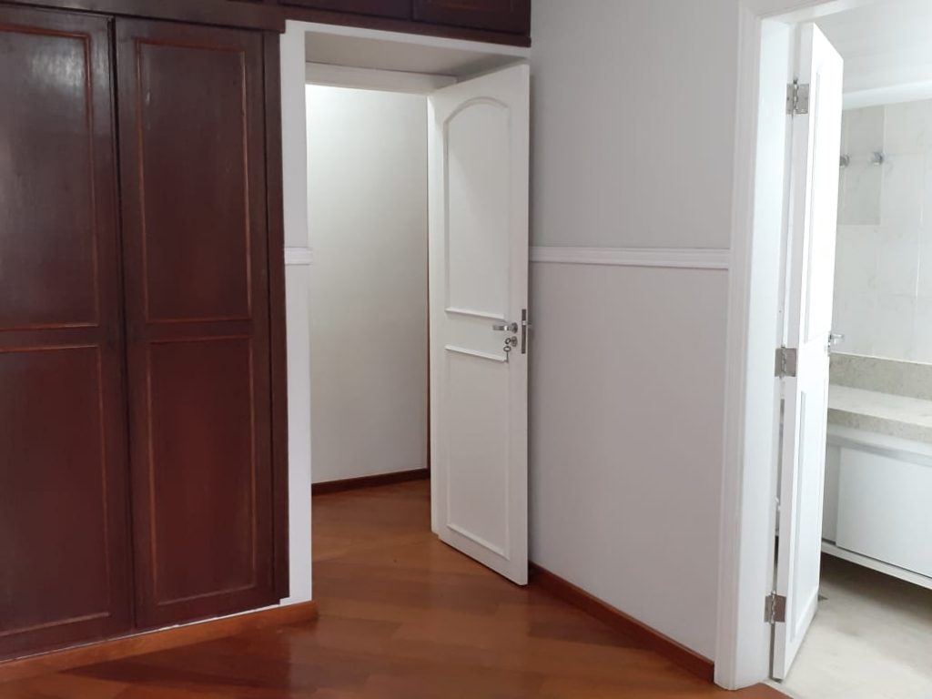 Apartamento, Centro, São Vicente-SP.