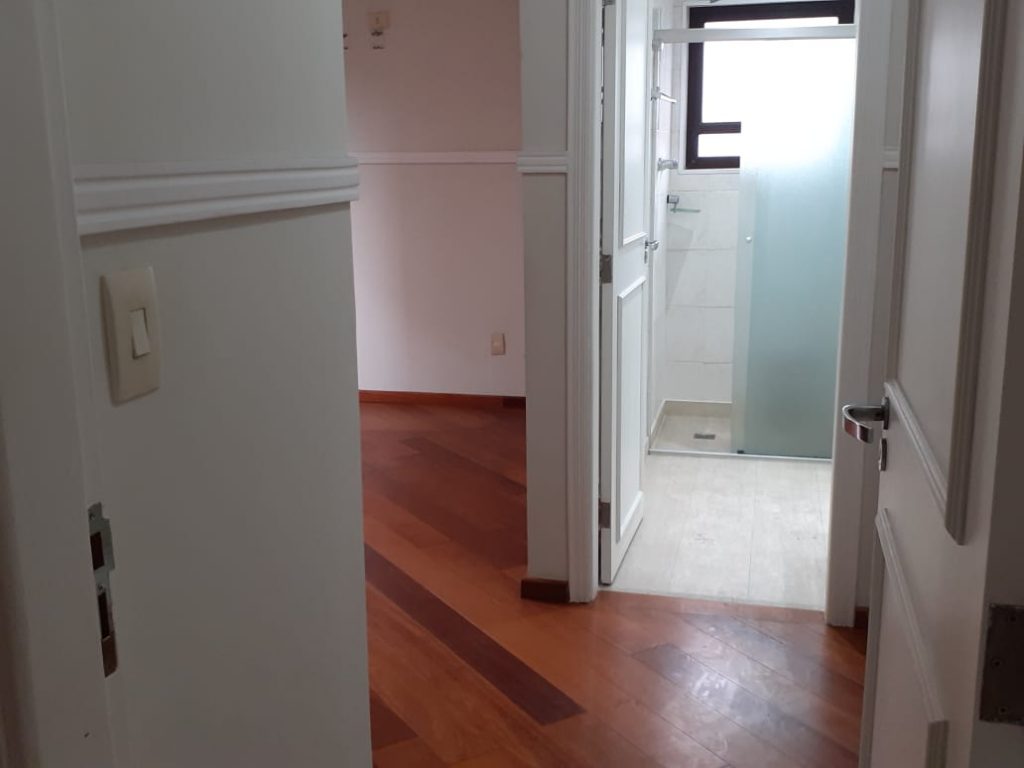 Apartamento, Centro, São Vicente-SP.