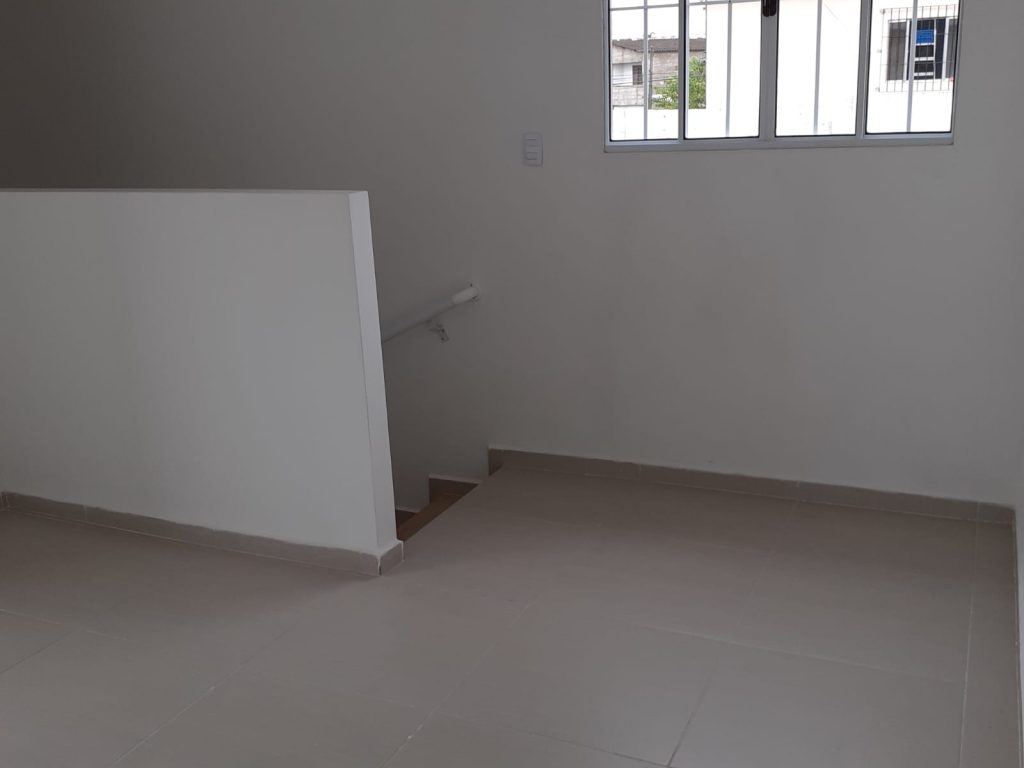 Sobrepostas - Samaritá, São Vicente - SP.