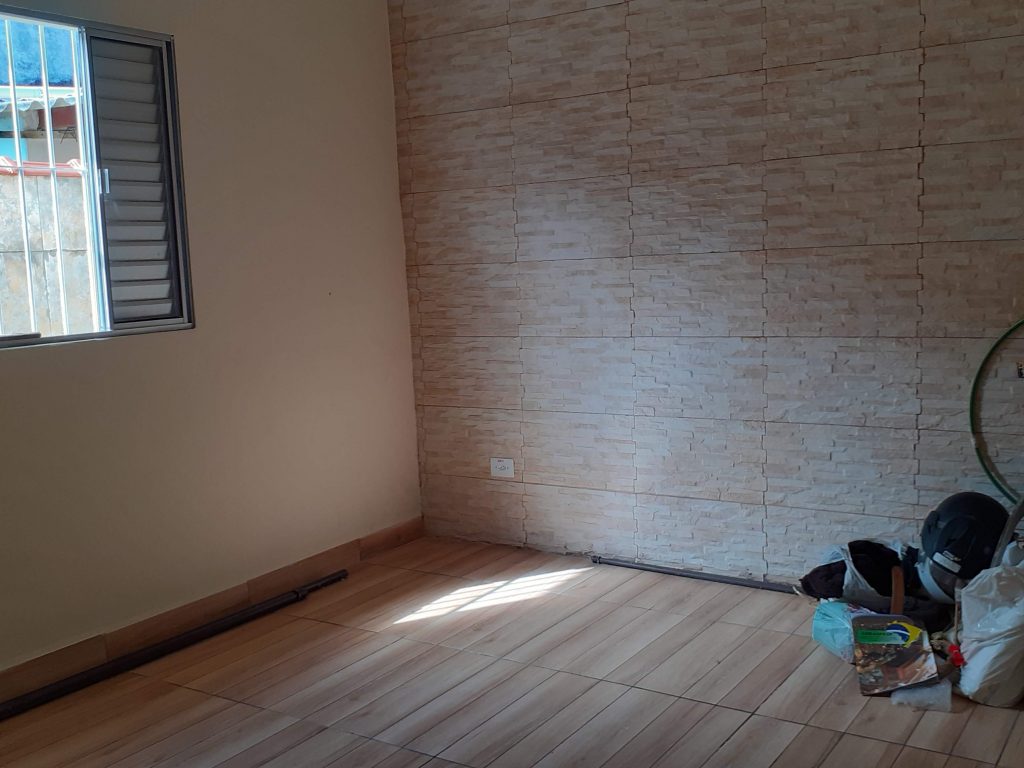 Casa Térrea semi isolada