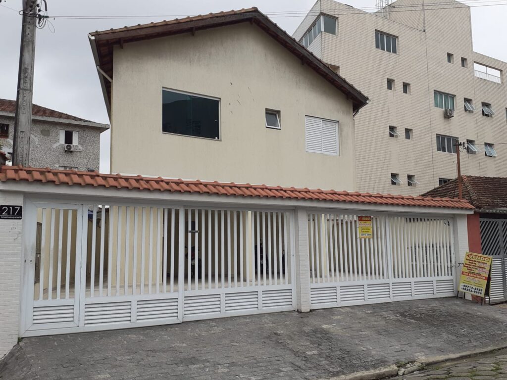 Sobrado 2 dormitórios