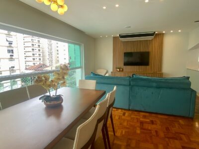 Apartamento Gonzaga 2 garagens demarcadas (1 por andar)