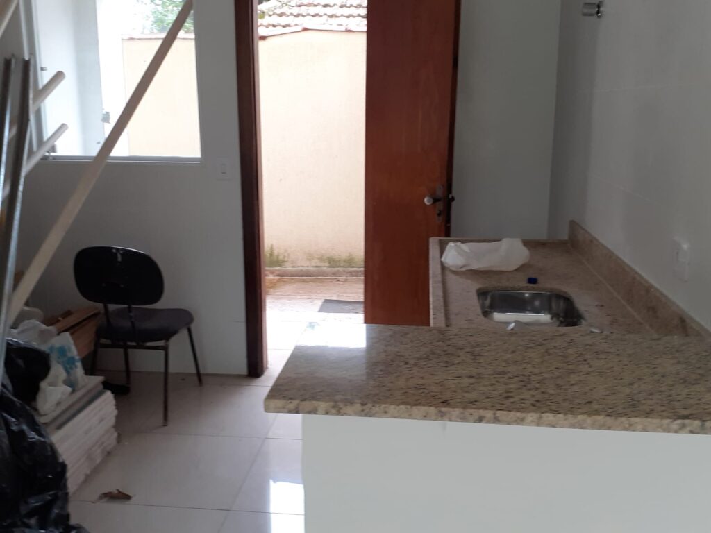 Sobrado 2 dormitórios