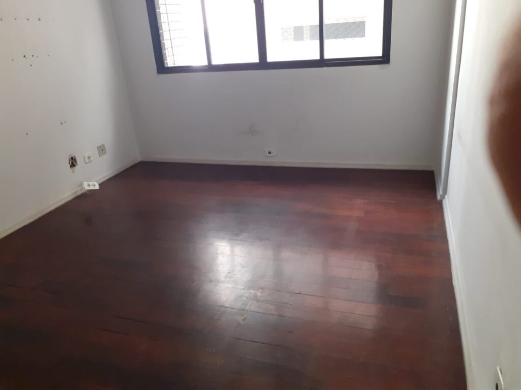 Excelente apto com garagem demarcada